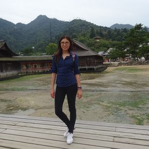 Meet your Posher, Ana isabel